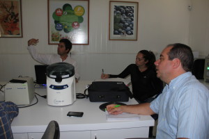 Equipo de CIDI durante la capacitación